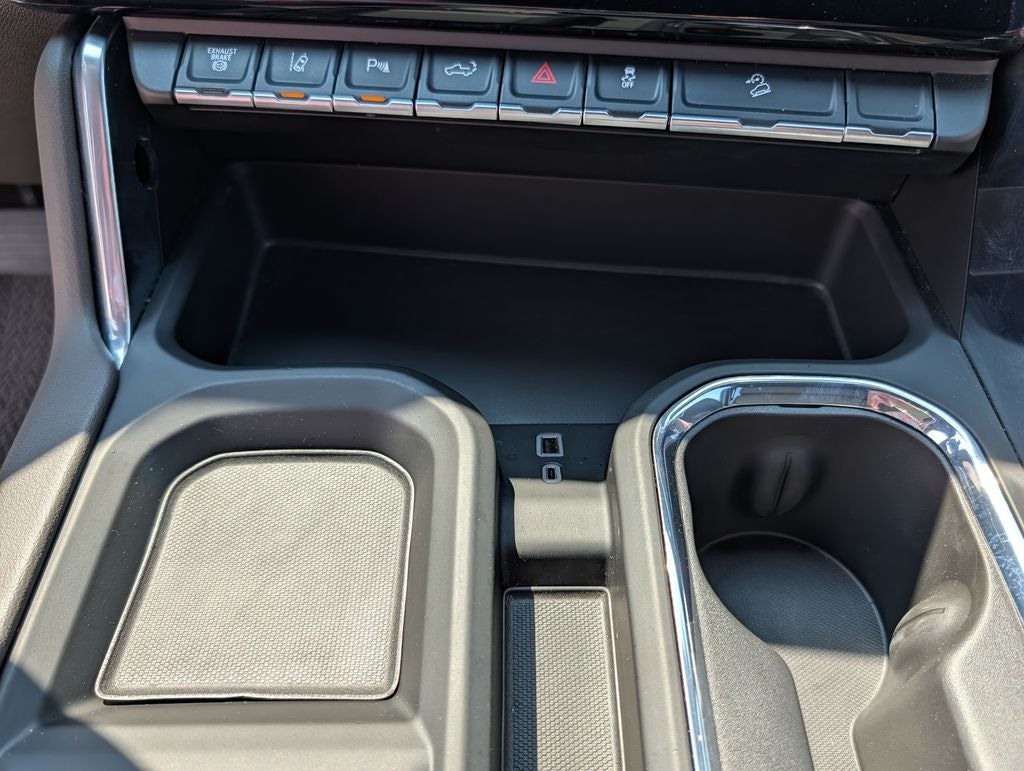 2025 GMC Sierra 2500HD Denali