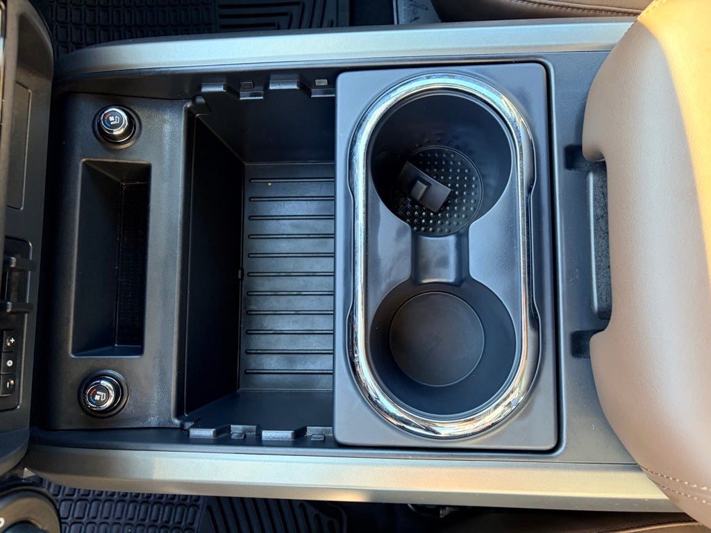 2021 Nissan Titan Platinum Reserve