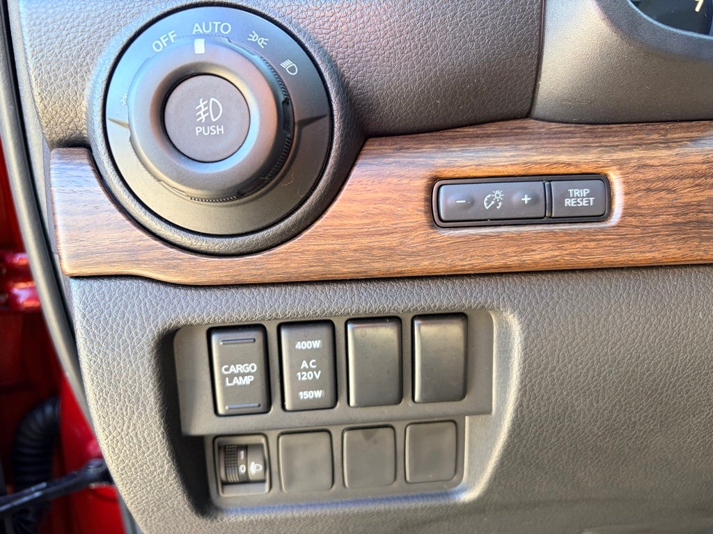 2021 Nissan Titan Platinum Reserve