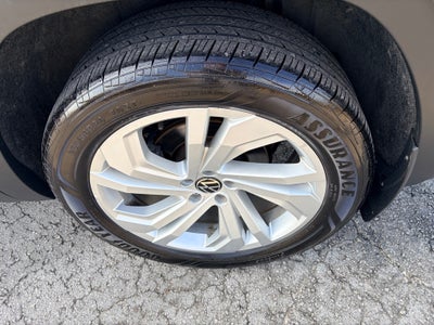 2021 Volkswagen Atlas 3.6L V6 SE w/Technology