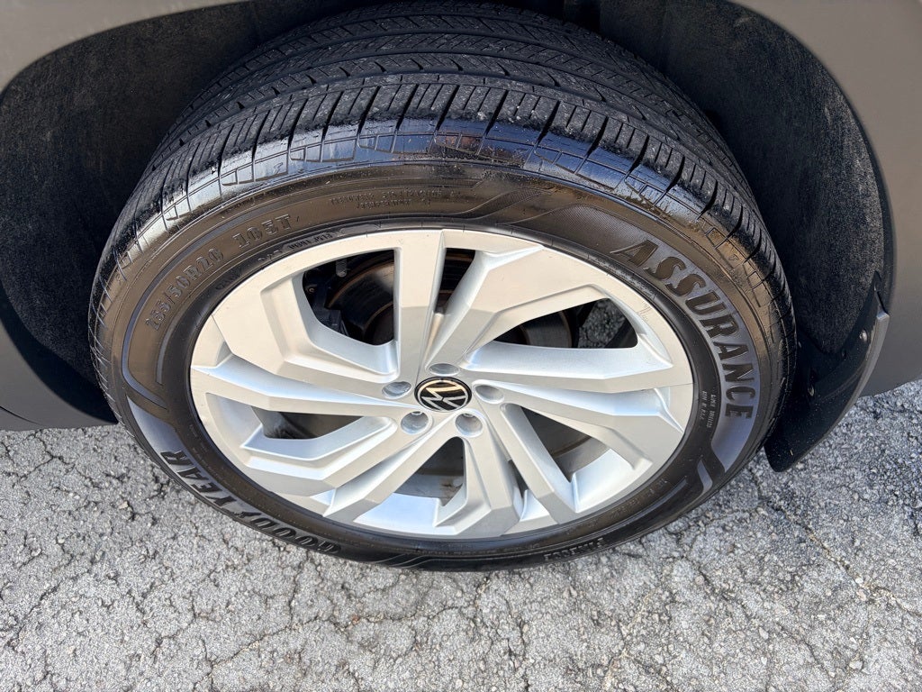 2021 Volkswagen Atlas 3.6L V6 SE w/Technology