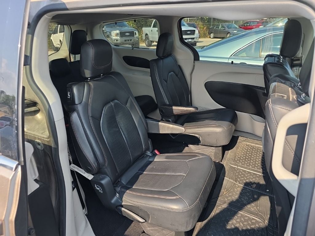 2018 Chrysler Pacifica Touring L Plus