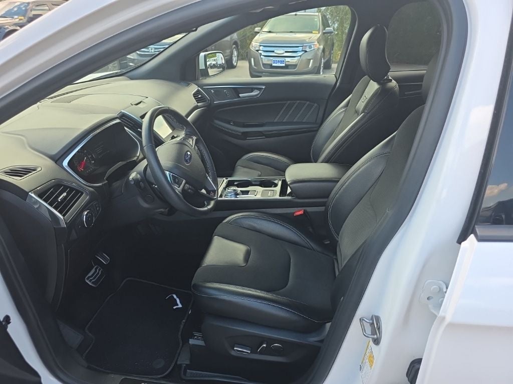 2019 Ford Edge ST