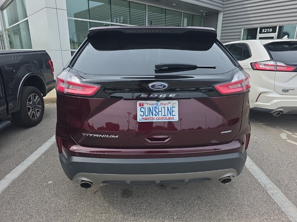 2023 Ford Edge Titanium