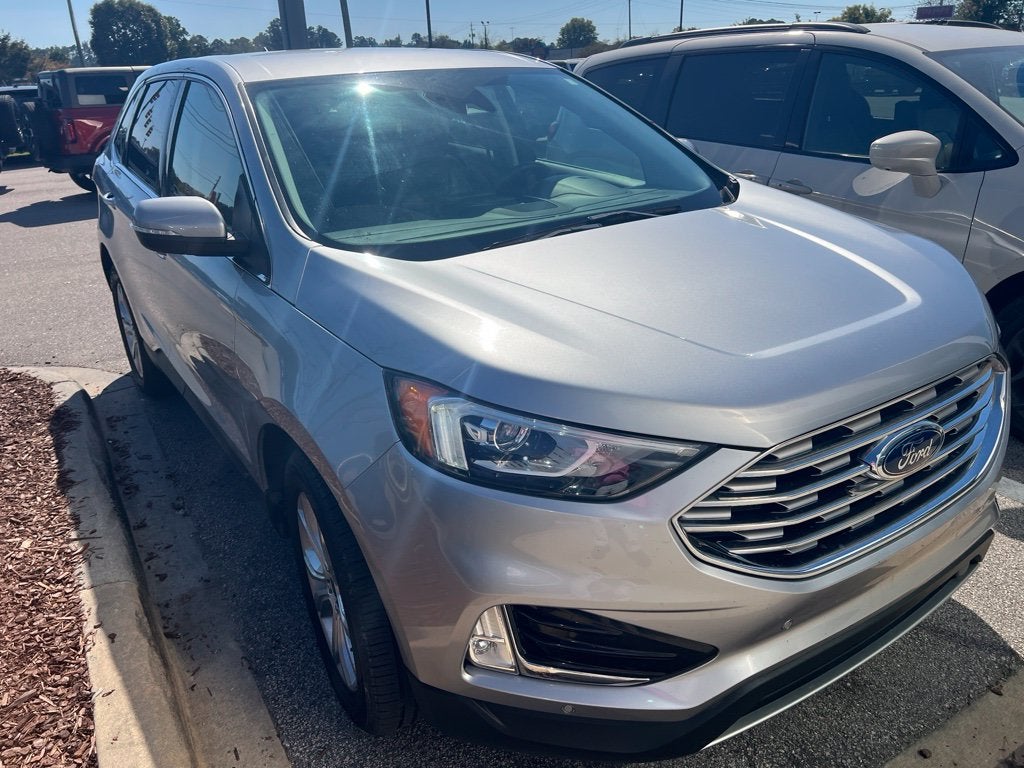 2022 Ford Edge Titanium