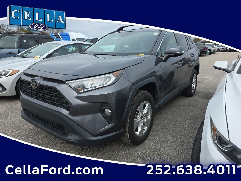 2021 Toyota RAV4 XLE