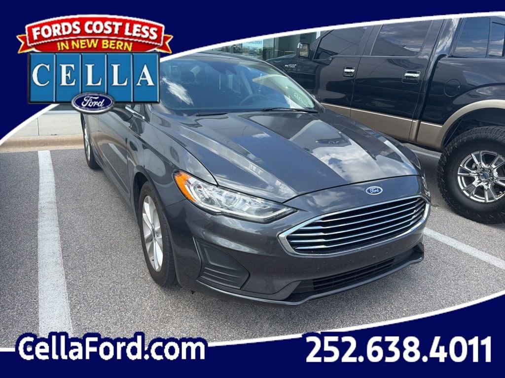 2020 Ford Fusion SE FWD's photo