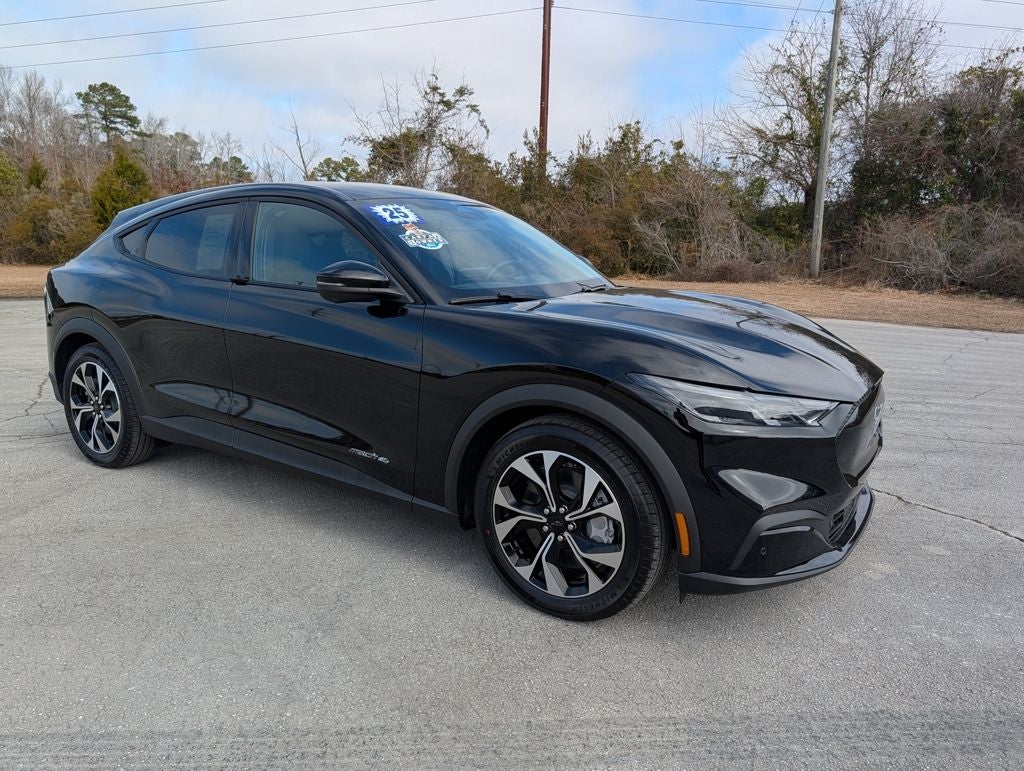2025 Ford Mustang Mach-E Select