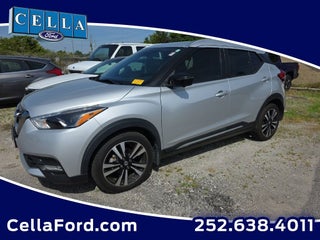 2020 Nissan Kicks SR