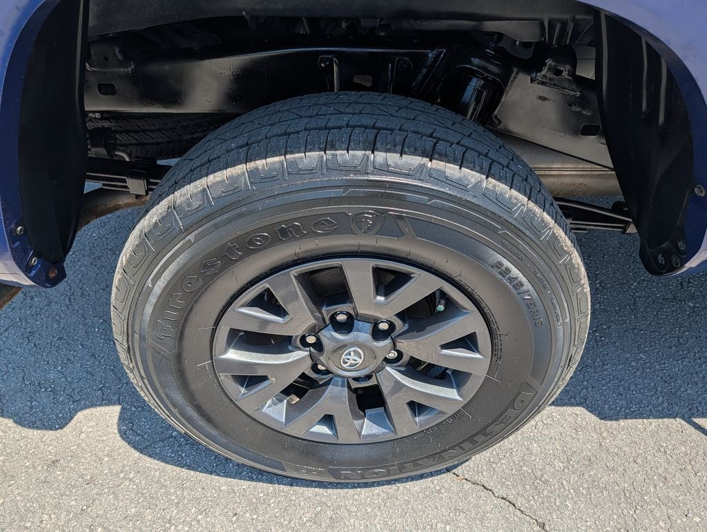 2022 Toyota Tacoma SR5 V6