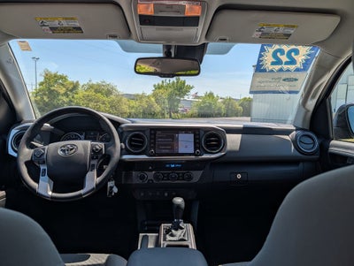 2022 Toyota Tacoma SR5 V6
