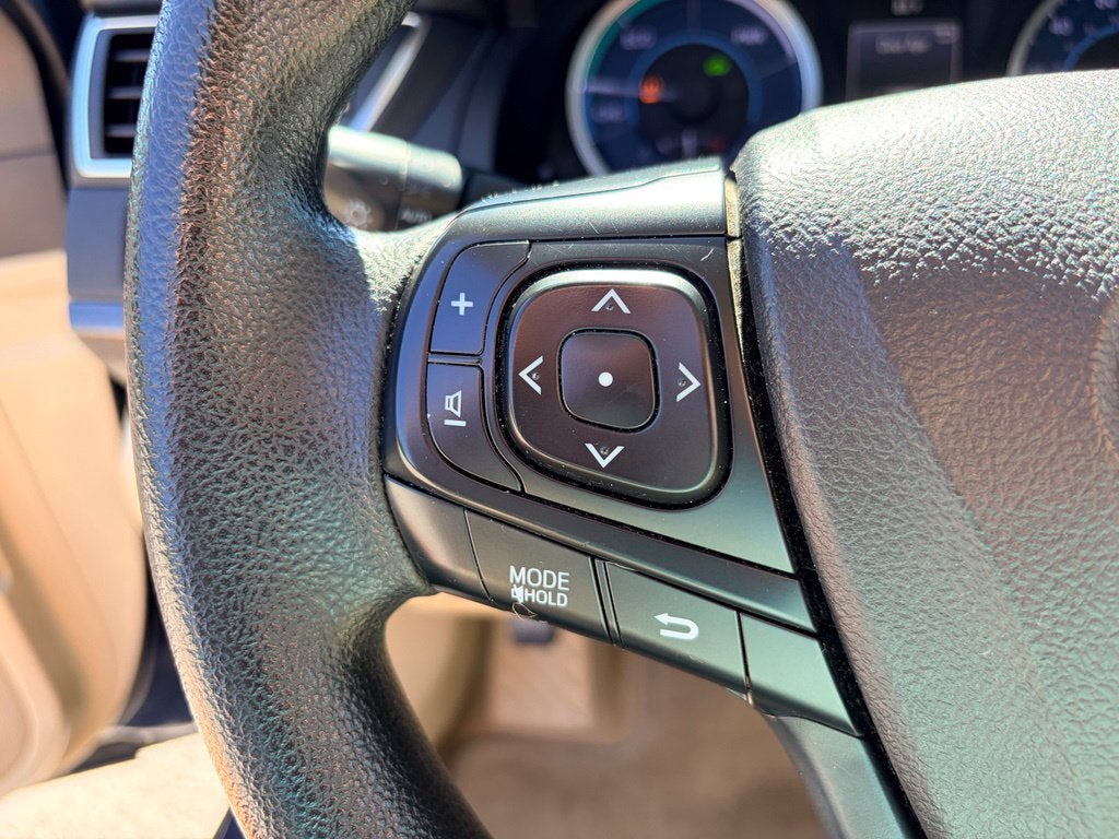 2017 Toyota Camry Hybrid LE