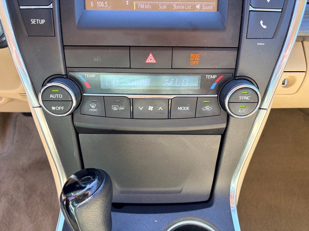 2017 Toyota Camry Hybrid LE