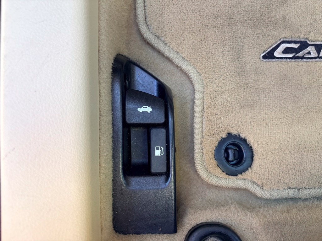 2017 Toyota Camry Hybrid LE