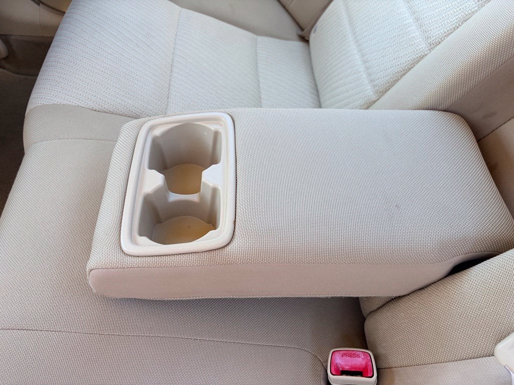 2017 Toyota Camry Hybrid LE