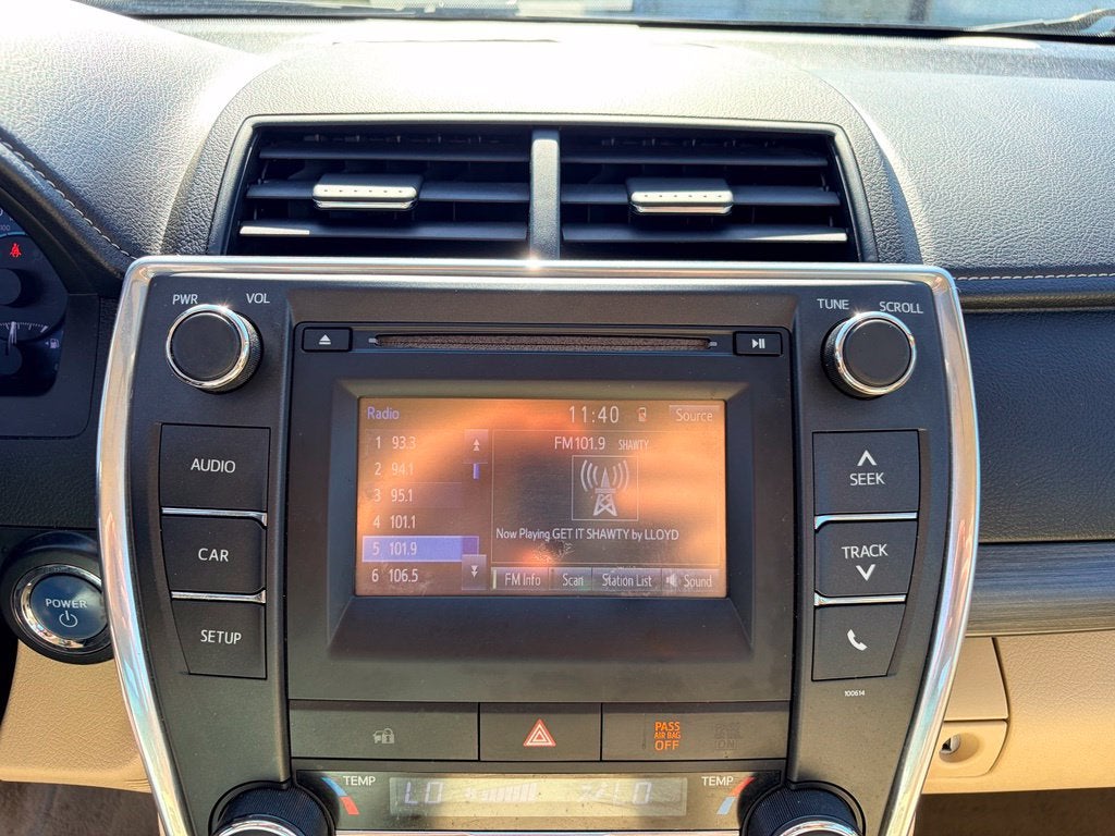 2017 Toyota Camry Hybrid LE