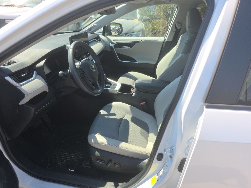 2023 Toyota RAV4 Hybrid Limited