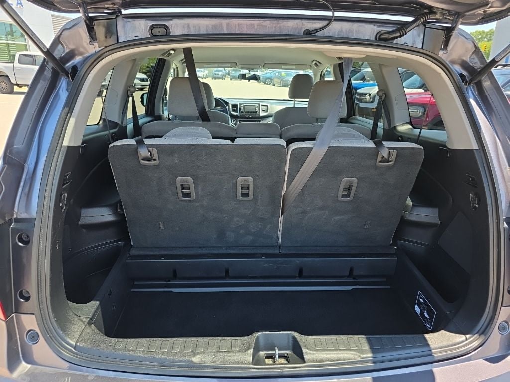 2016 Honda Pilot LX
