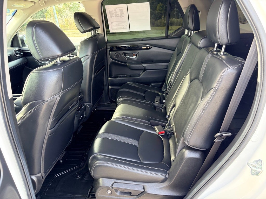 2023 Honda Pilot EX-L 8 Passenger