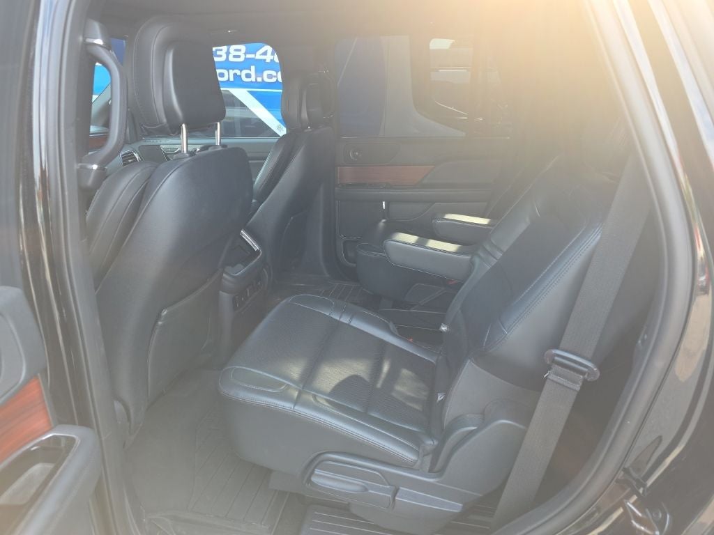 2023 Lincoln Navigator Standard