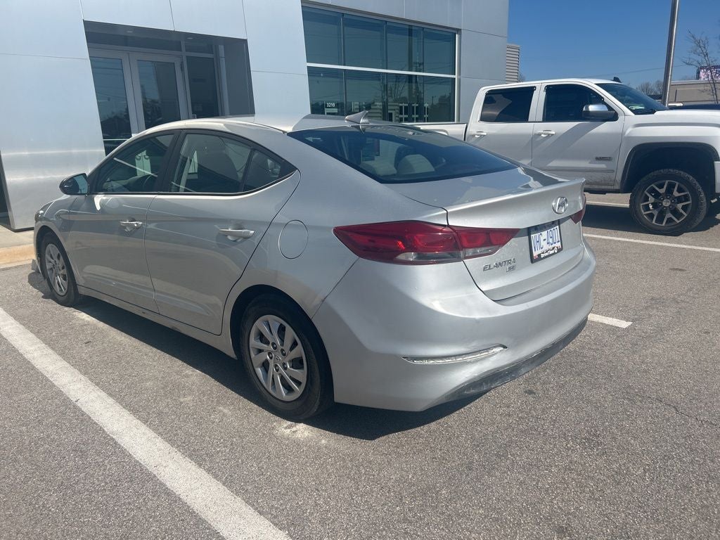 2017 Hyundai Elantra SE