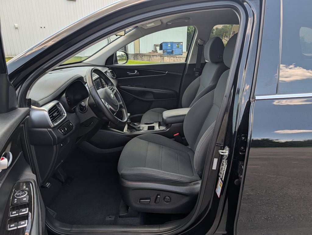 2020 Kia Sorento S