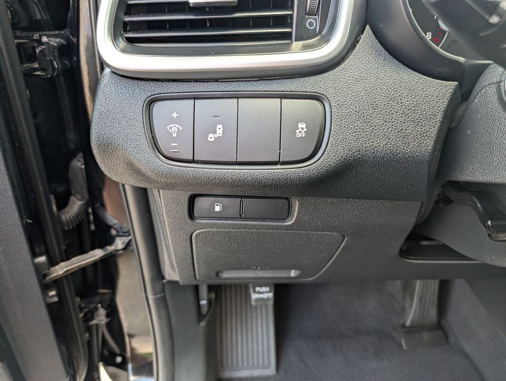 2020 Kia Sorento S