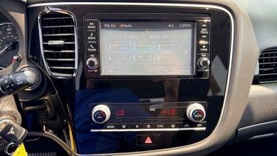 2020 Mitsubishi Outlander ES