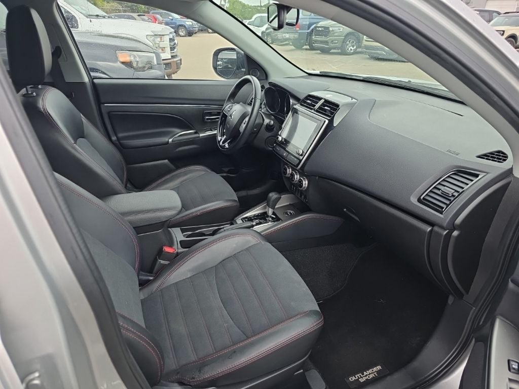 2024 Mitsubishi Outlander Sport 2.0 ES