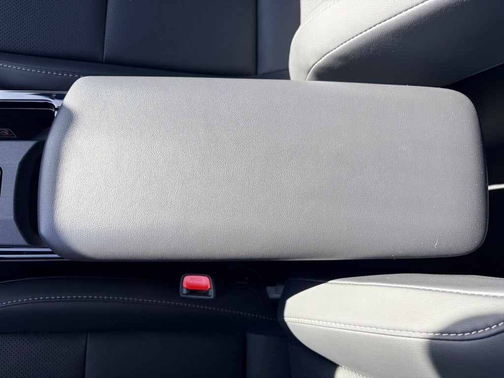 2025 Toyota Prius Limited