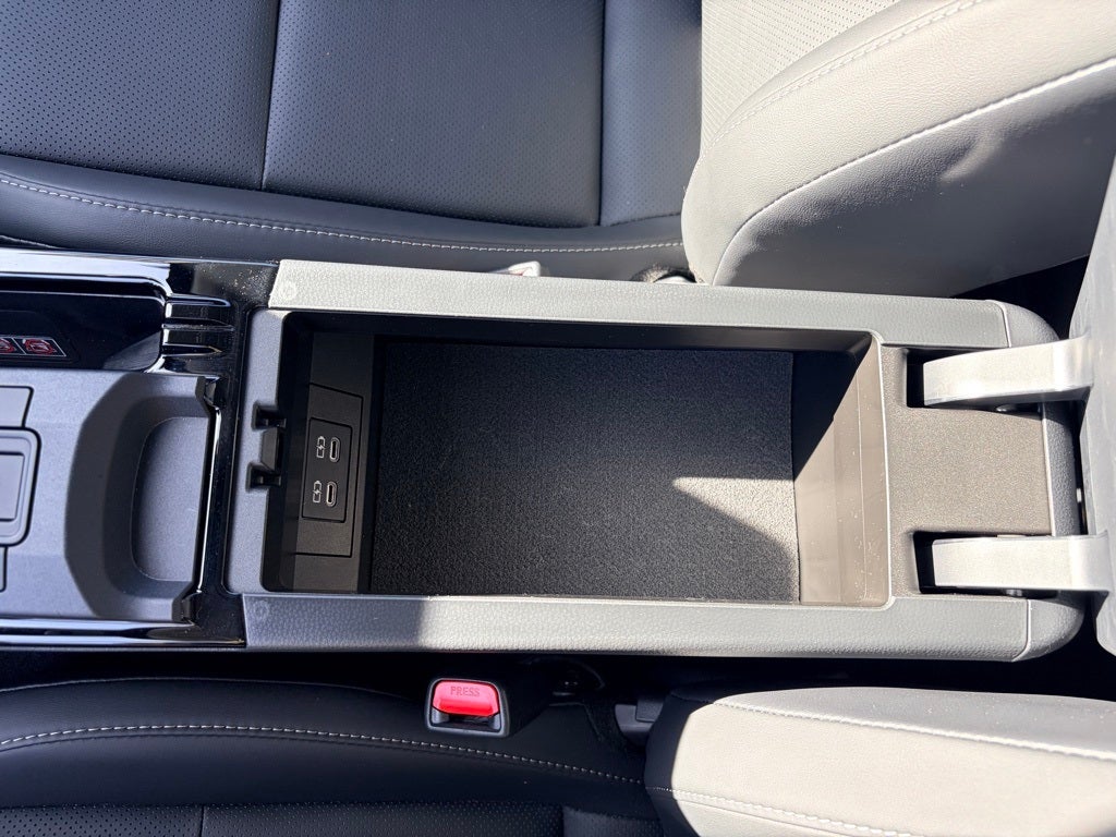 2025 Toyota Prius Limited