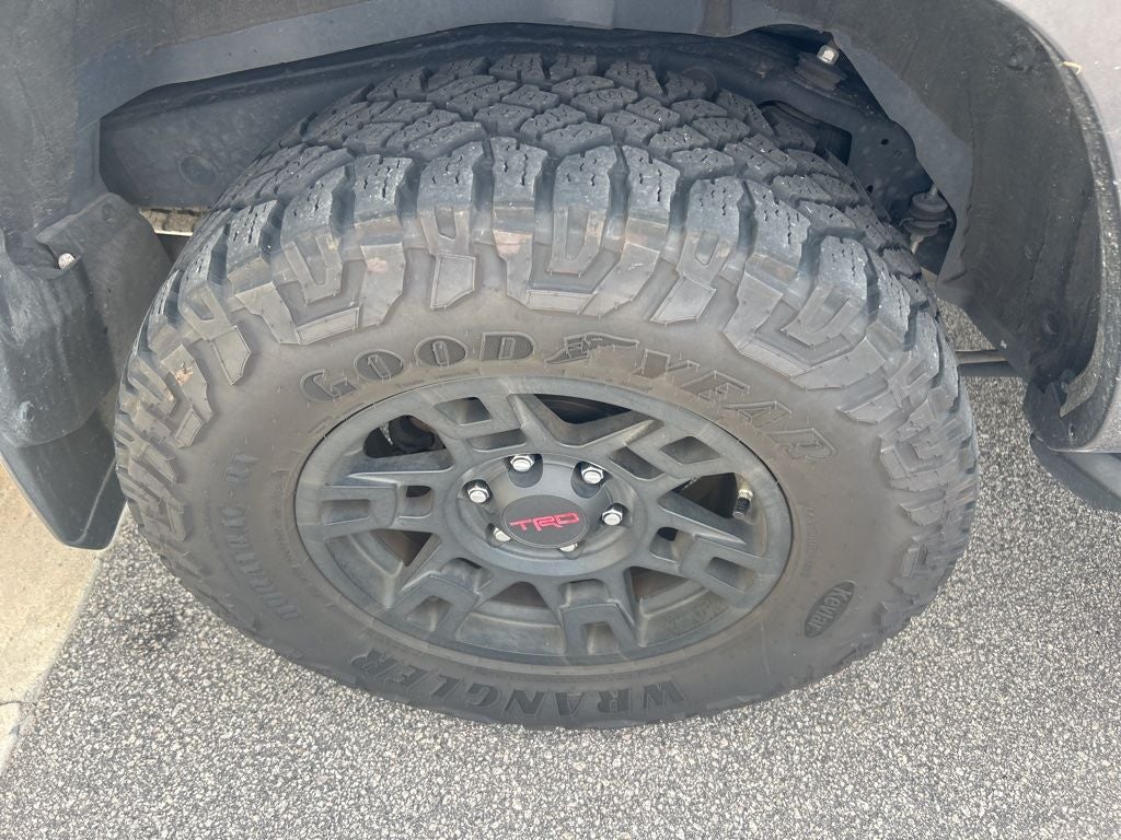 2022 Toyota 4Runner TRD Off-Road