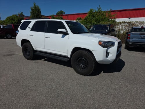 2022 Toyota 4Runner TRD Off-Road