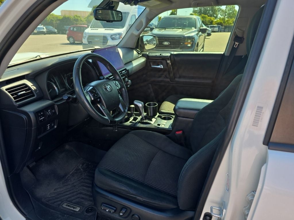 2022 Toyota 4Runner TRD Off-Road