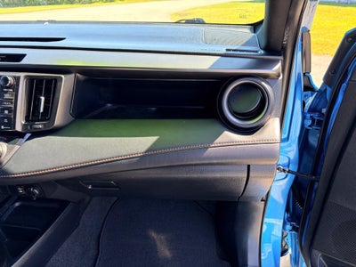 2016 Toyota RAV4 SE