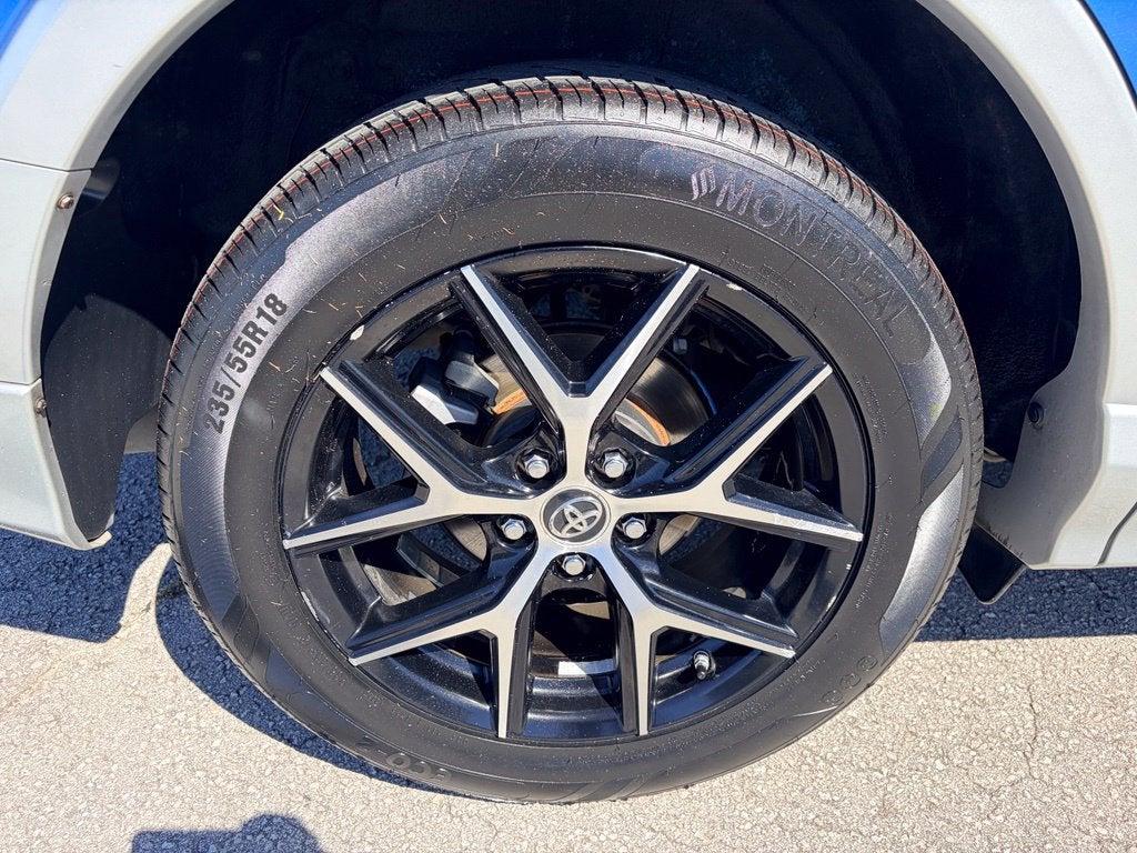 2016 Toyota RAV4 SE
