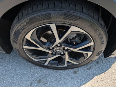 2018 Toyota C-HR XLE