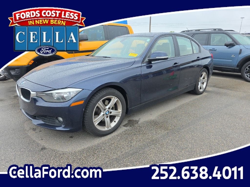 2014 BMW 3 Series 320i Sedan's photo
