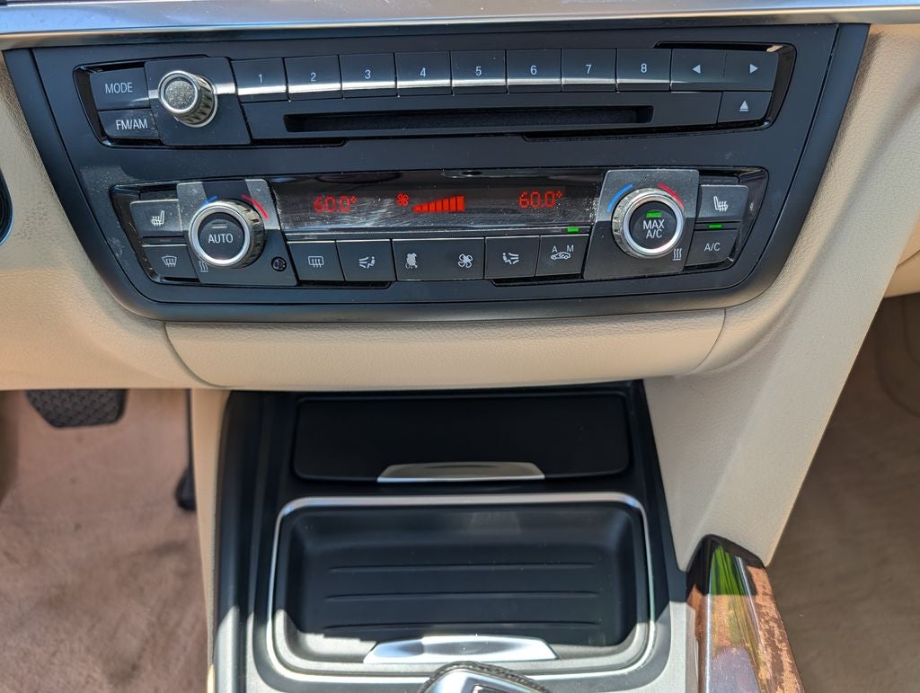 2014 BMW 3 Series 320i