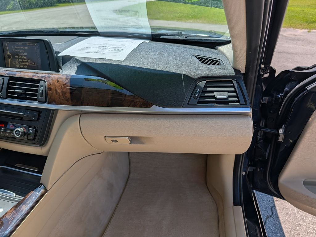 2014 BMW 3 Series 320i