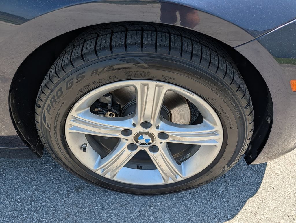 2014 BMW 3 Series 320i