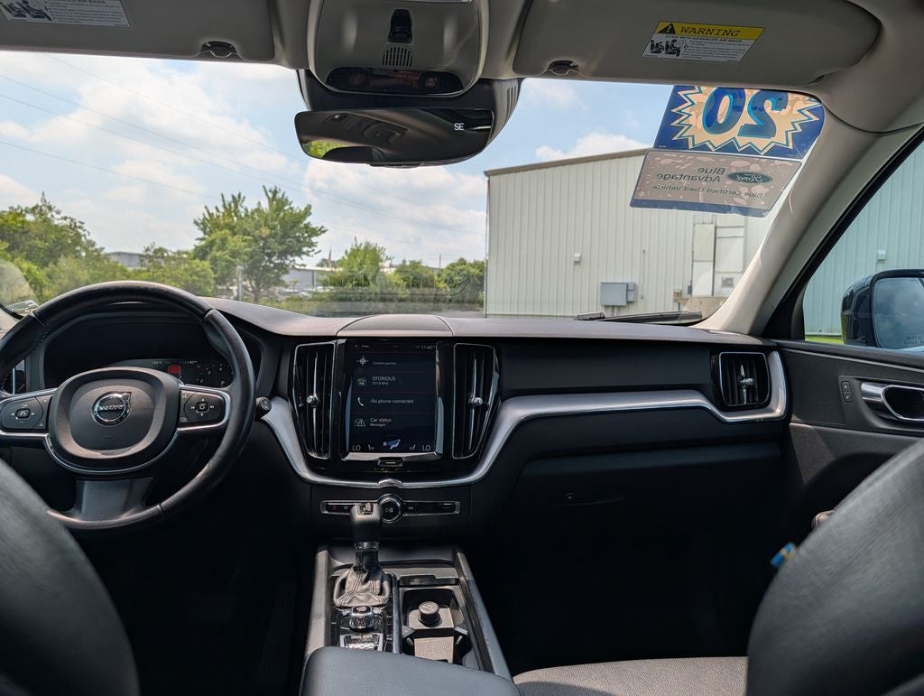 2020 Volvo XC60 T6 Momentum