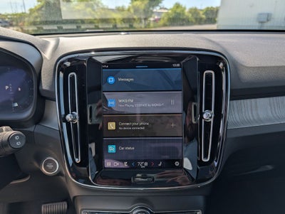 2025 Volvo XC40 B5 Plus Bright Theme