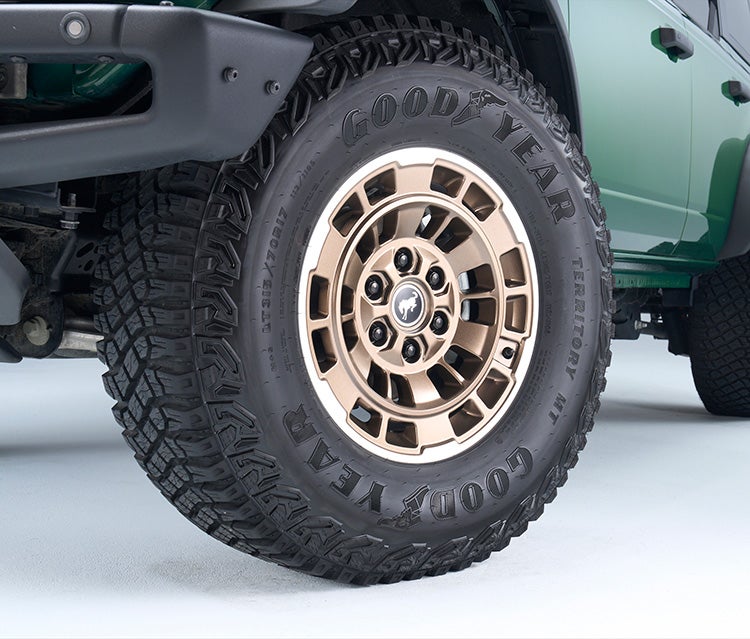 Ford wheels and accessories for vehicle customization