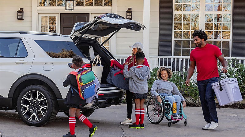 Family Loading into 2027 Ford Explorer